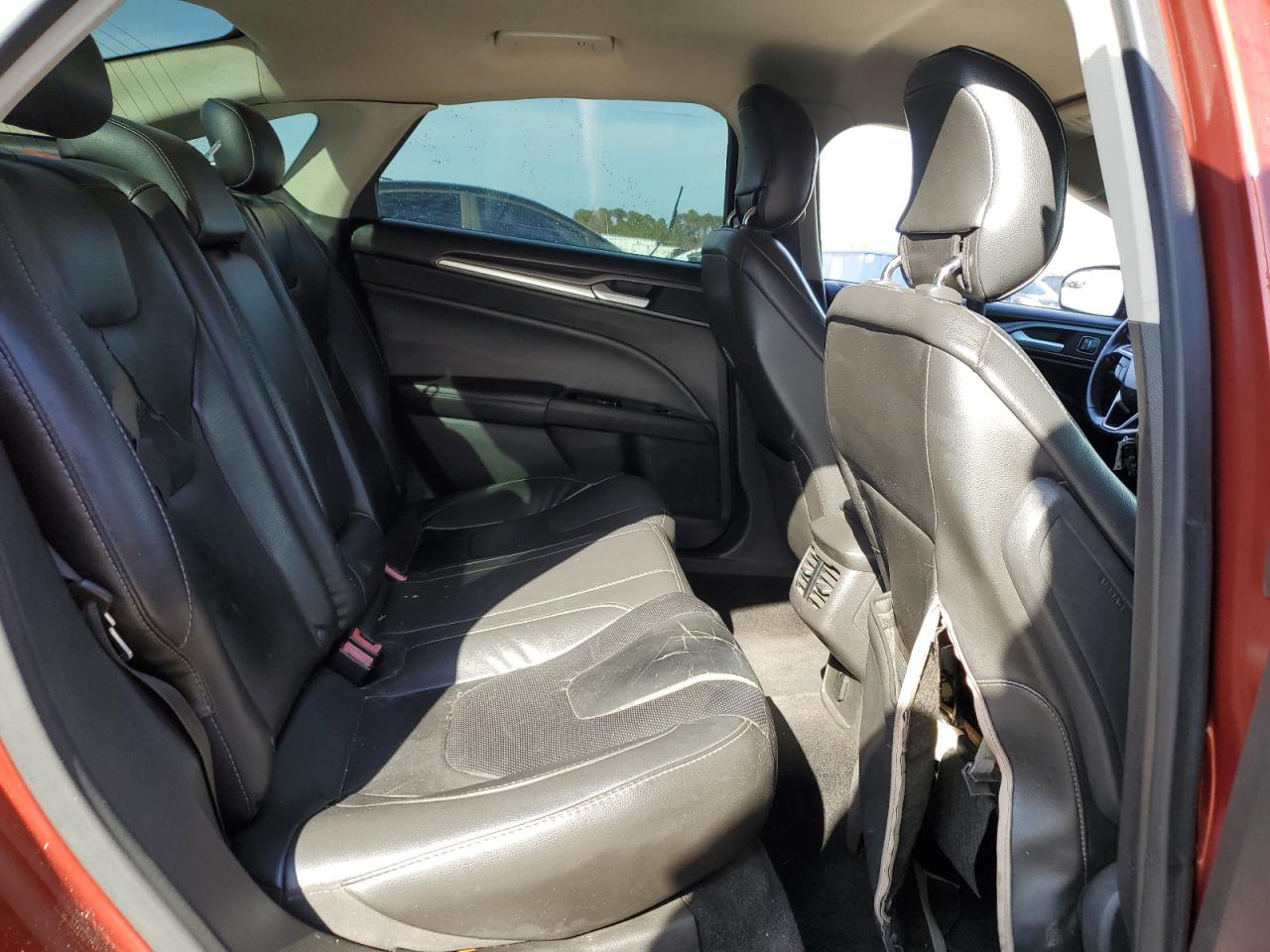 2014 Ford Fusion - Image 10