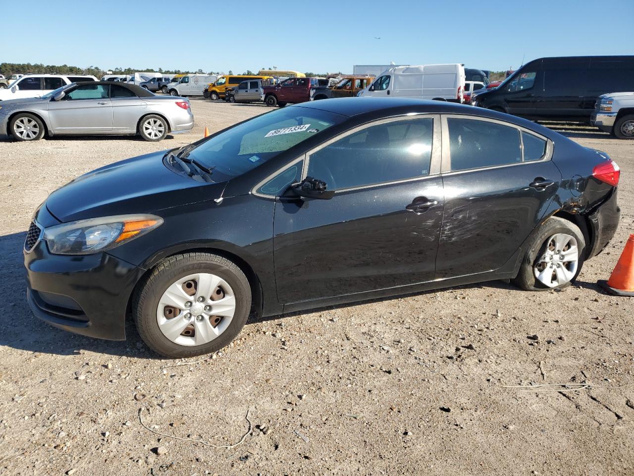 VIN KNAFK4A61G5586619 2016 KIA FORTE no.1