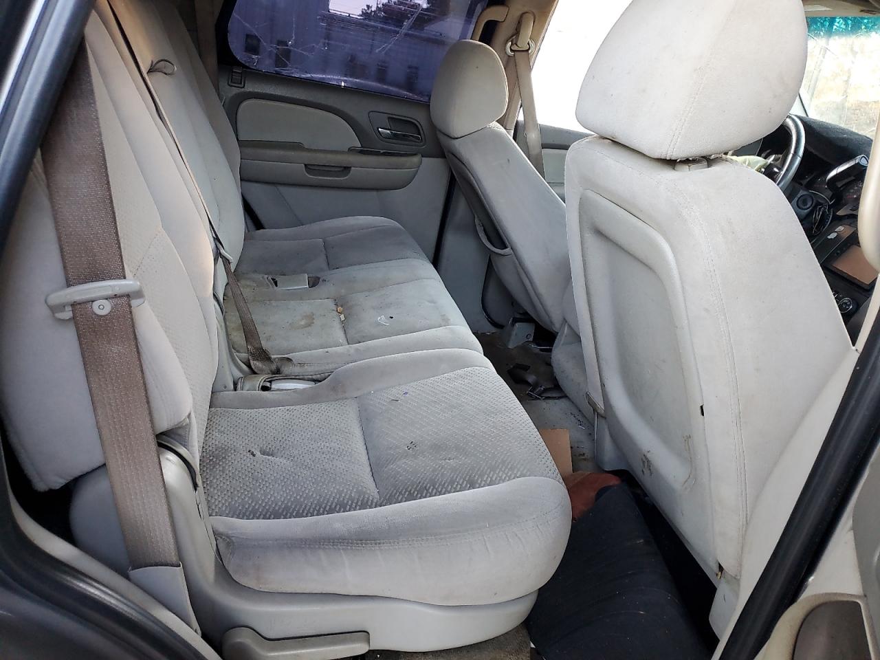 2007 Chevrolet Tahoe - Image 10