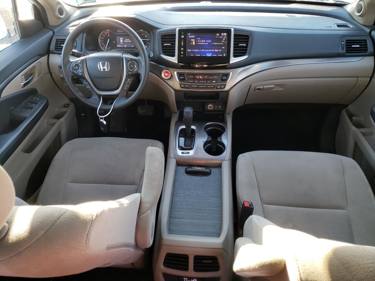 2016 Honda Pilot - Image 8