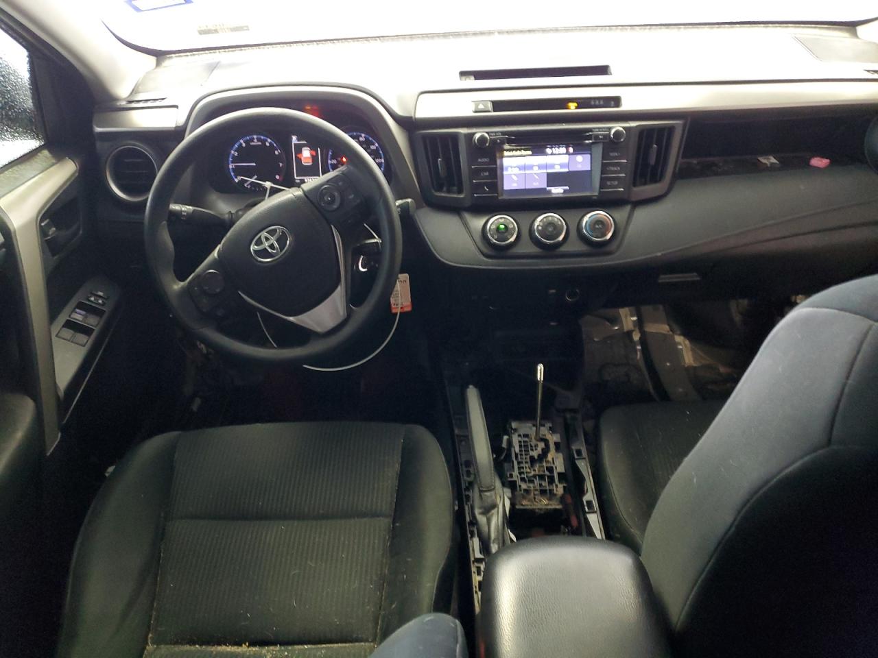 2018 Toyota RAV 4 - Image 8