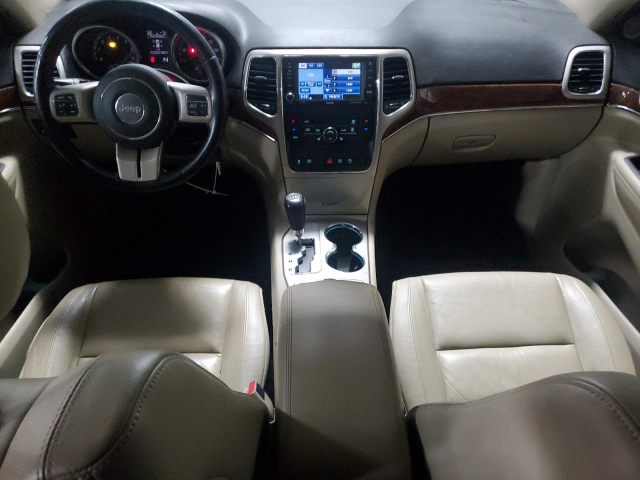 2012 Jeep Grand Cherokee - Image 8