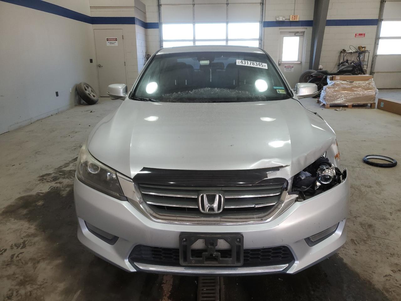 2014 Honda Accord - Image 5