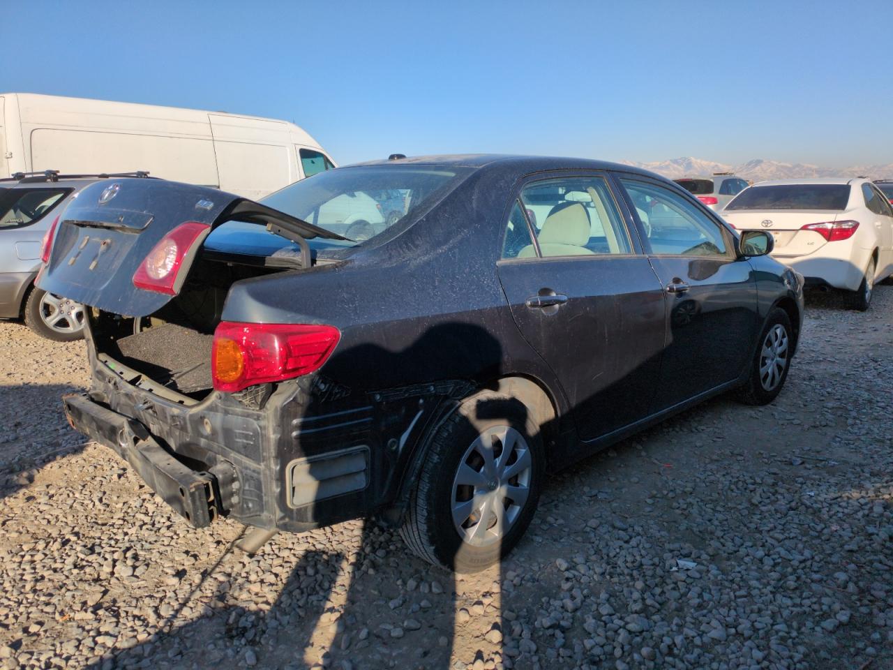 2010 Toyota Corolla - Image 3