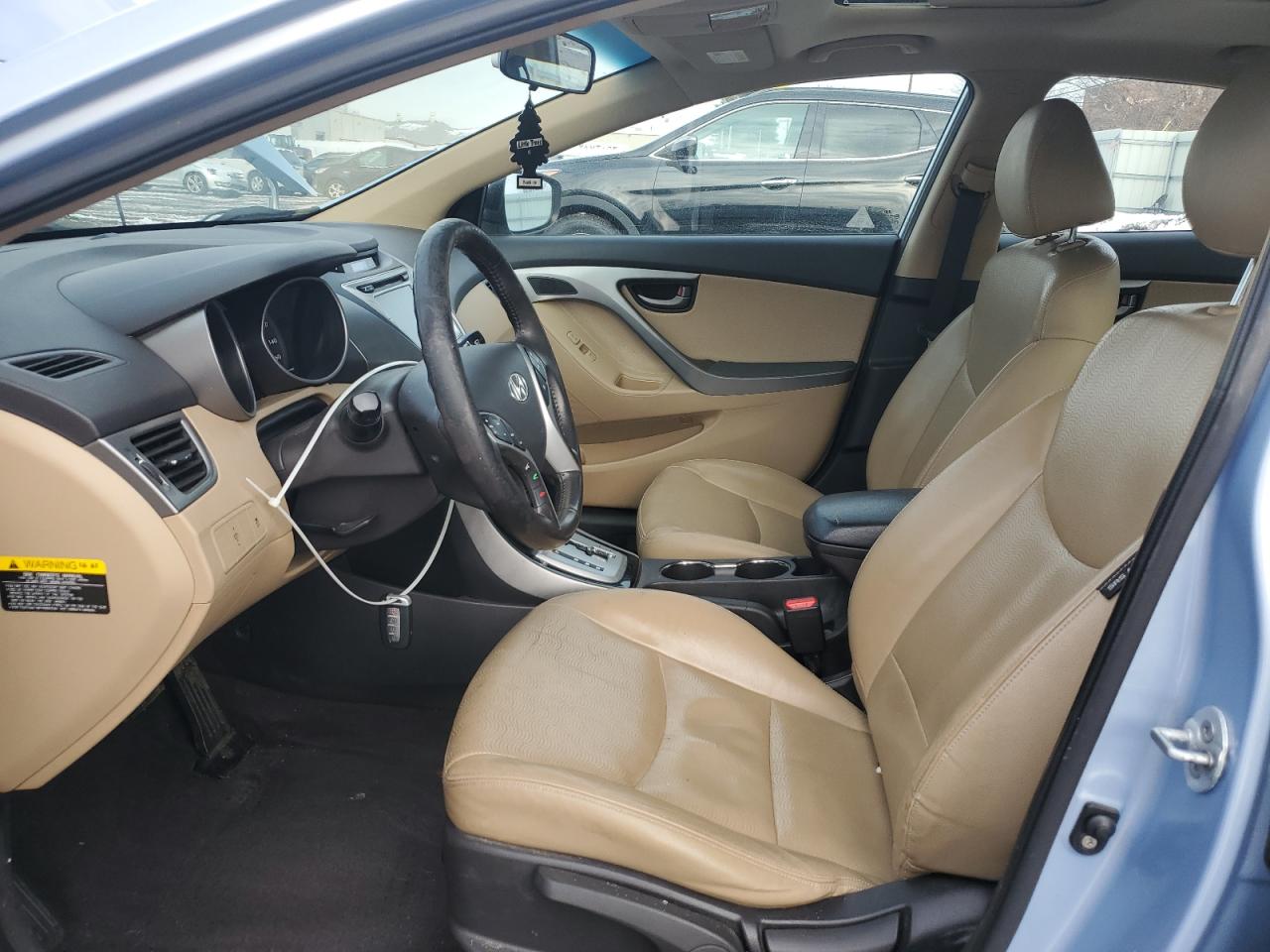 2011 Hyundai Elantra - Image 7