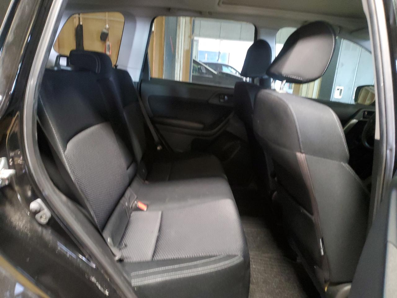 2017 Subaru Forester - Image 11