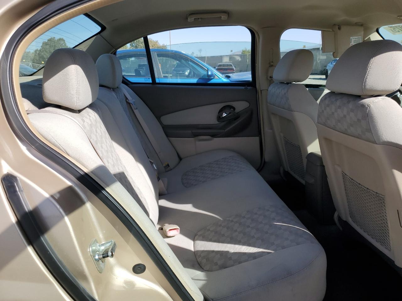 2004 Chevrolet Malibu - Image 10