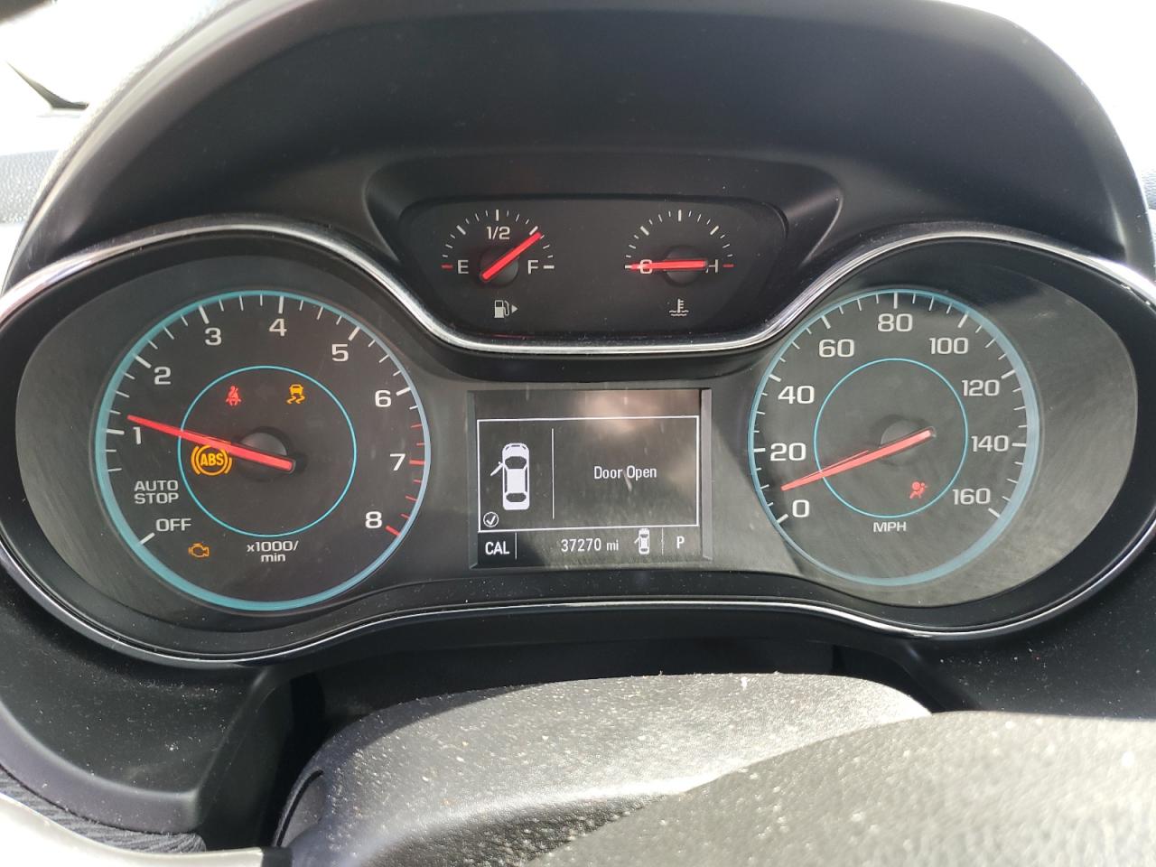 2018 Chevrolet Cruze - Image 9