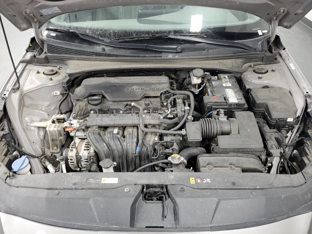 2021 Hyundai Elantra - Image 11