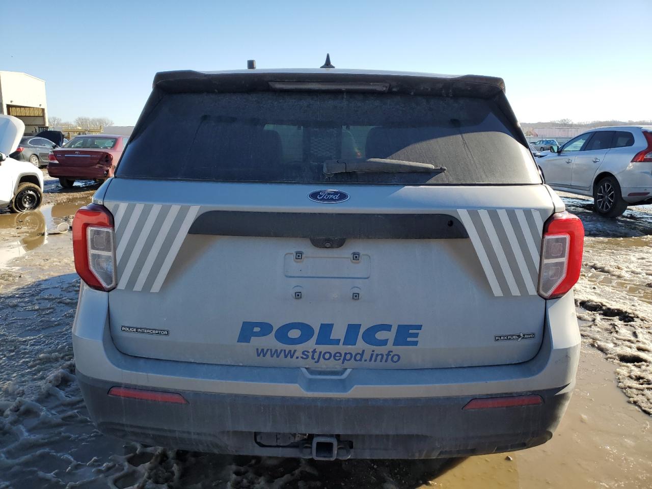 2020 Ford Explorer - Image 6