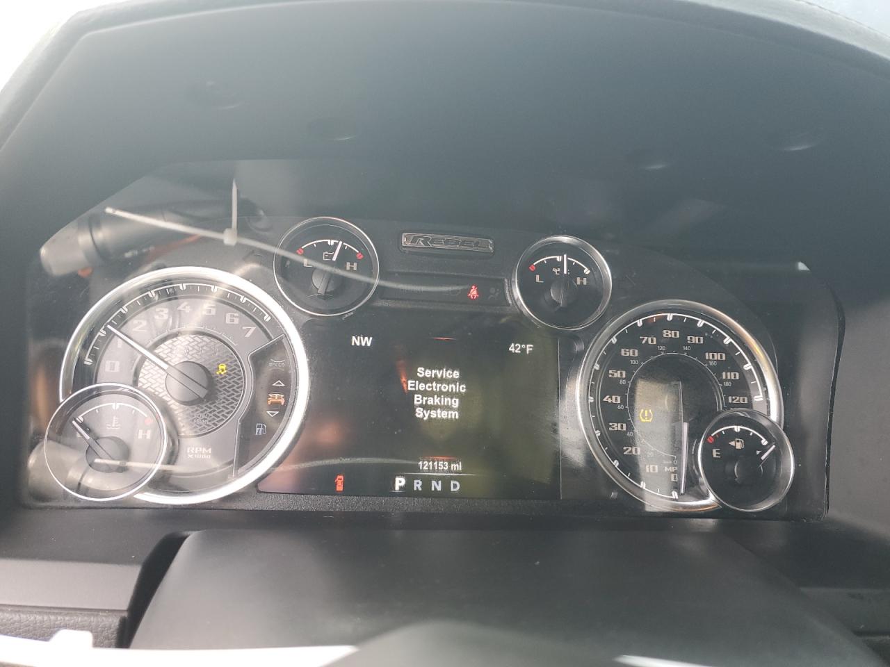 2018 RAM 1500 - Image 9