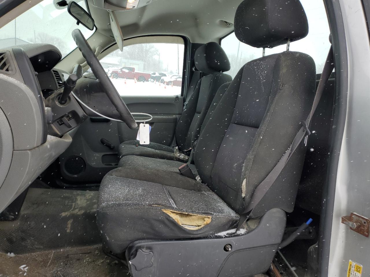 2010 Chevrolet Silverado C1500 VIN: 1GCPCPEXXAZ282441 Lot: 87194404