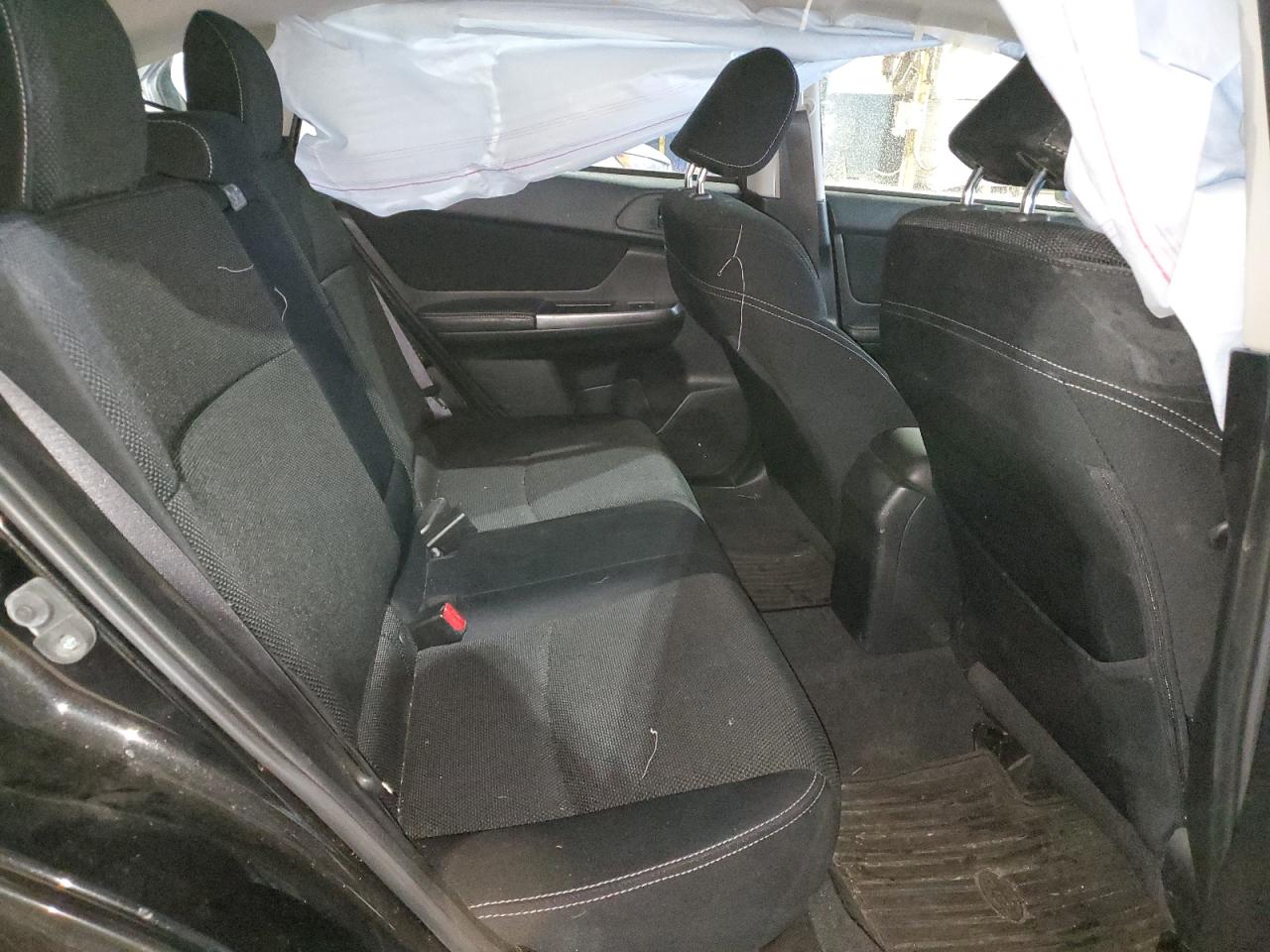 2015 Subaru XV - Image 12