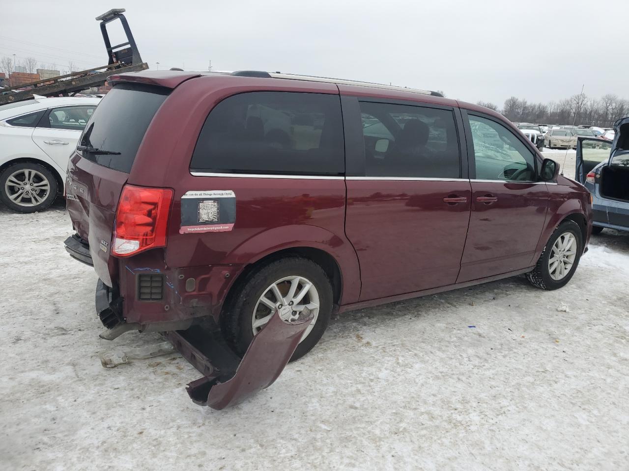 2019 Dodge Caravan - Image 3