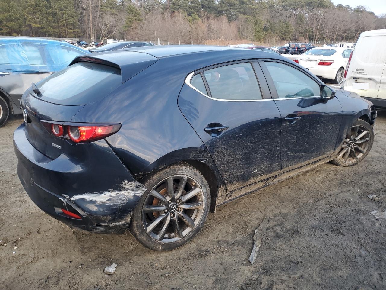 2019 Mazda 3 - Image 3