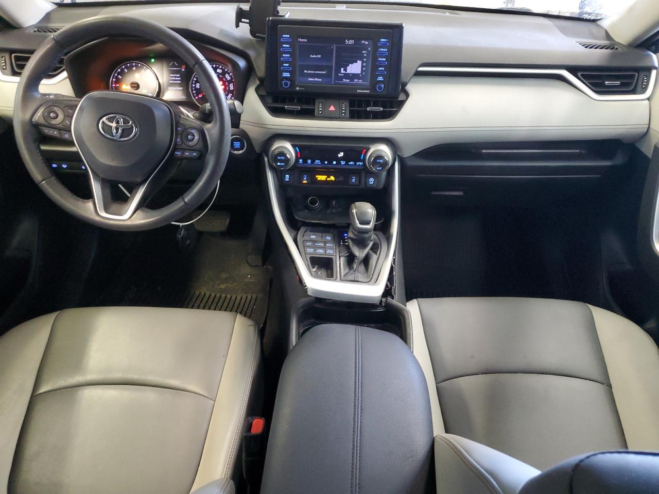 2021 Toyota RAV 4 - Image 8