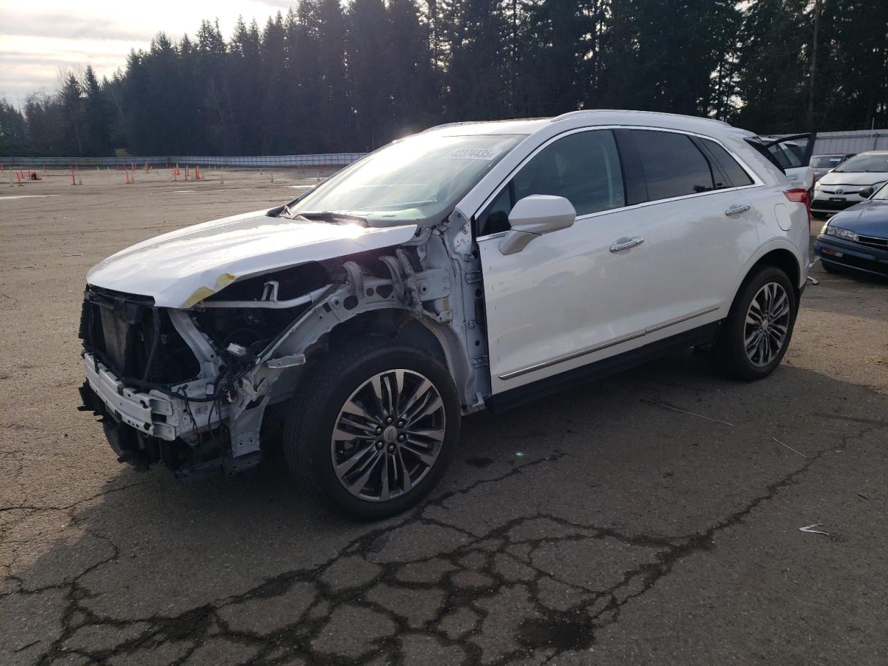 2017 Cadillac XT5 - Image 1