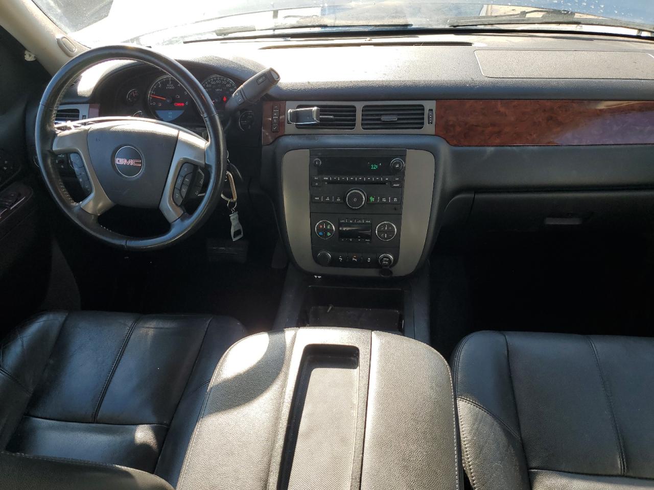 2012 GMC Yukon - Image 8