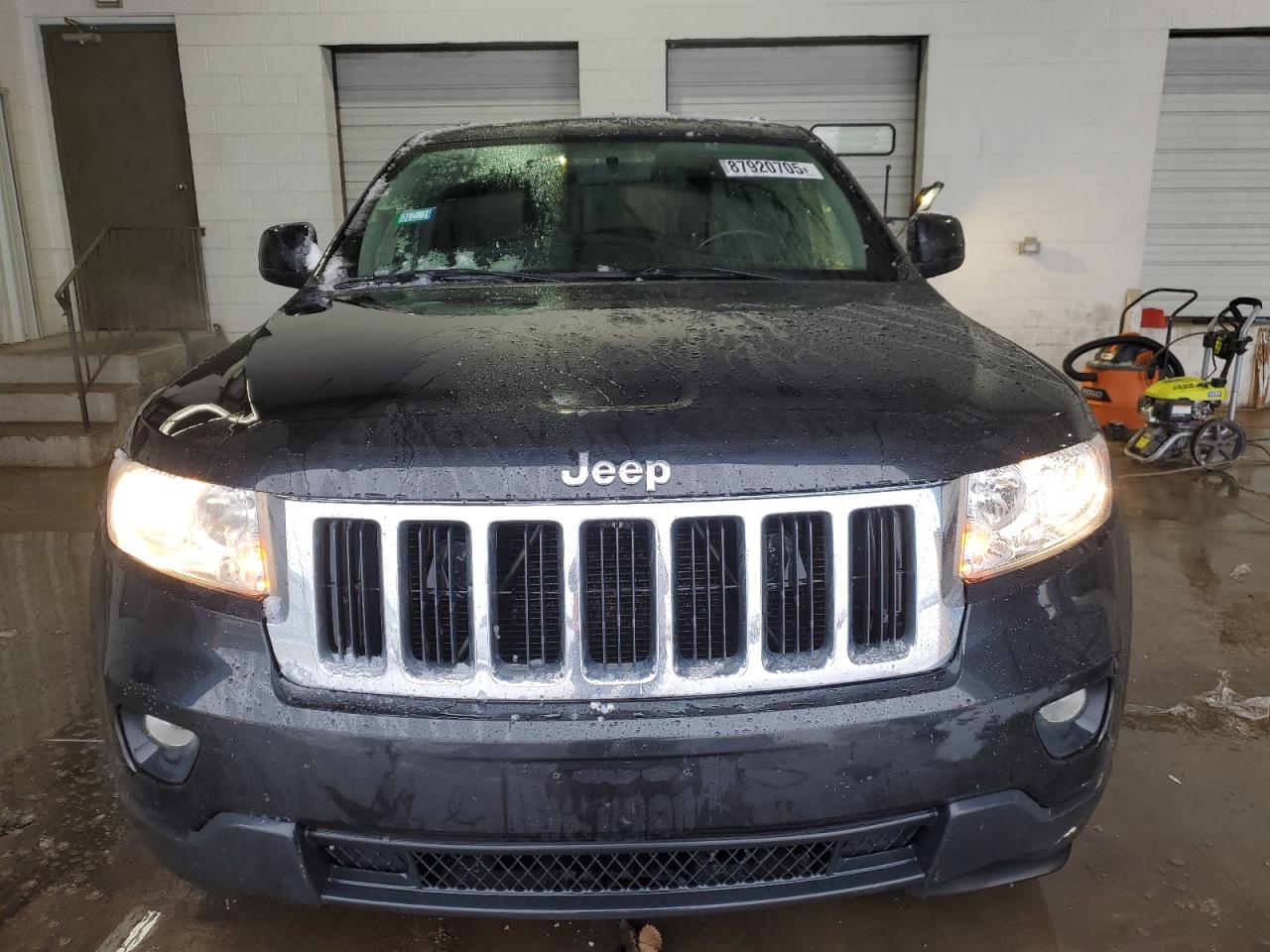2012 Jeep Grand Cherokee - Image 5
