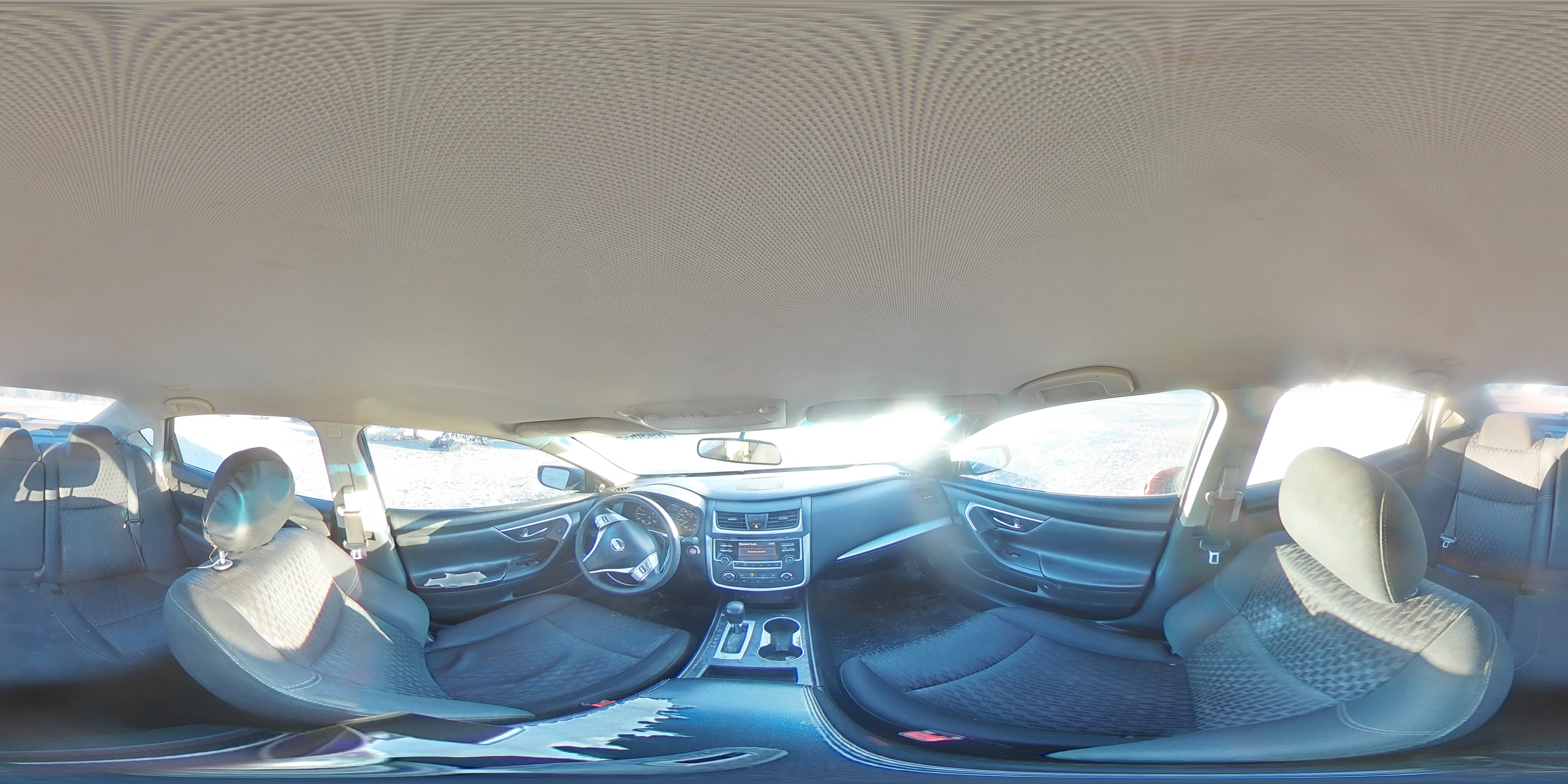 2017 Nissan Altima - Image 12