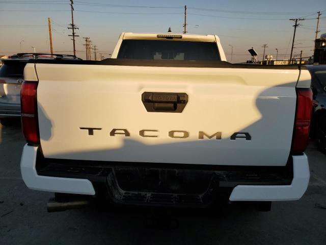  TOYOTA TACOMA 2024 Biały