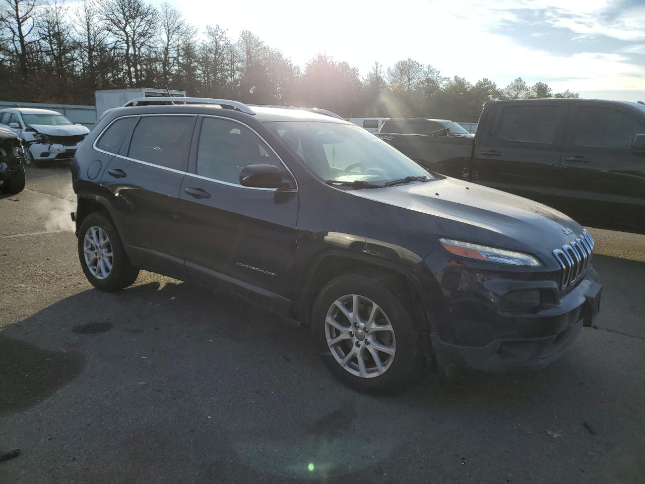 2016 Jeep Grand Cherokee - Image 4