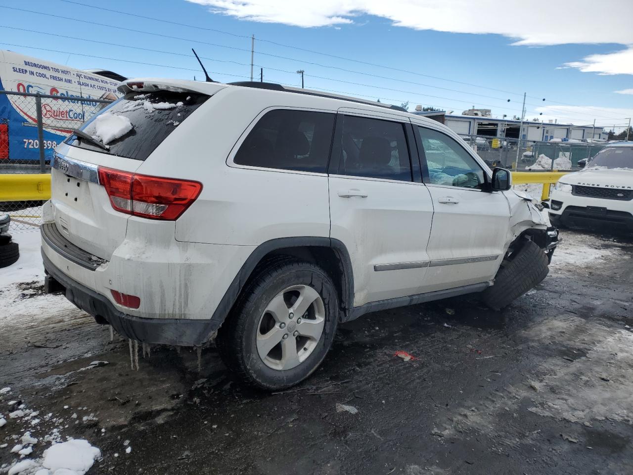 2013 Jeep Grand Cherokee - Image 3