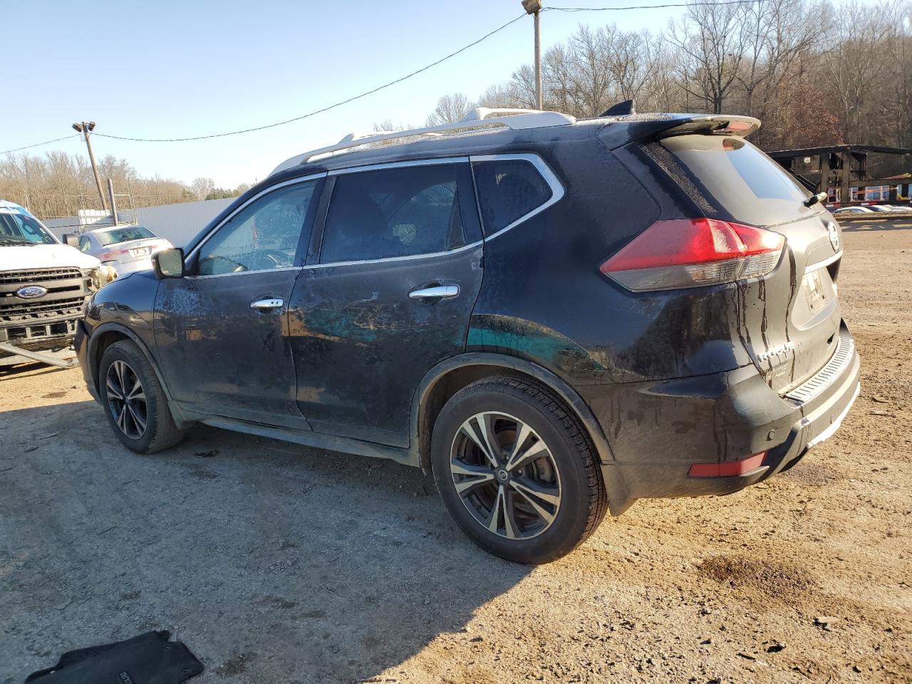 JN8AT2MT1KW258396 NISSAN ROGUE 2019