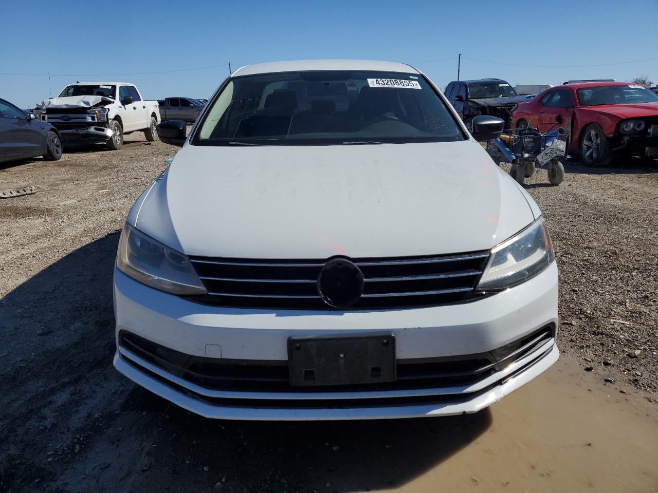 2015 Volkswagen Jetta - Image 5