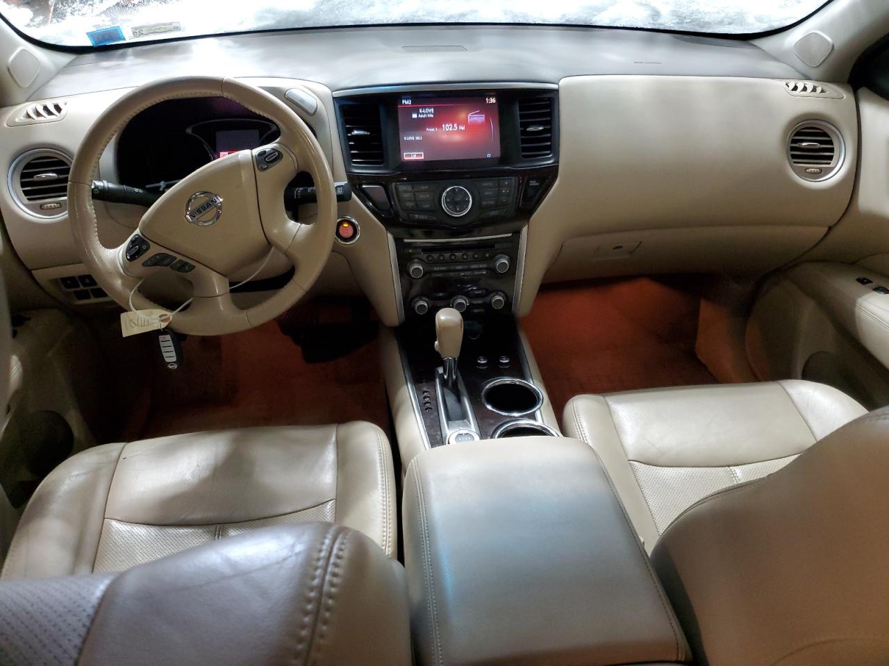 2014 Nissan Pathfinder - Image 8