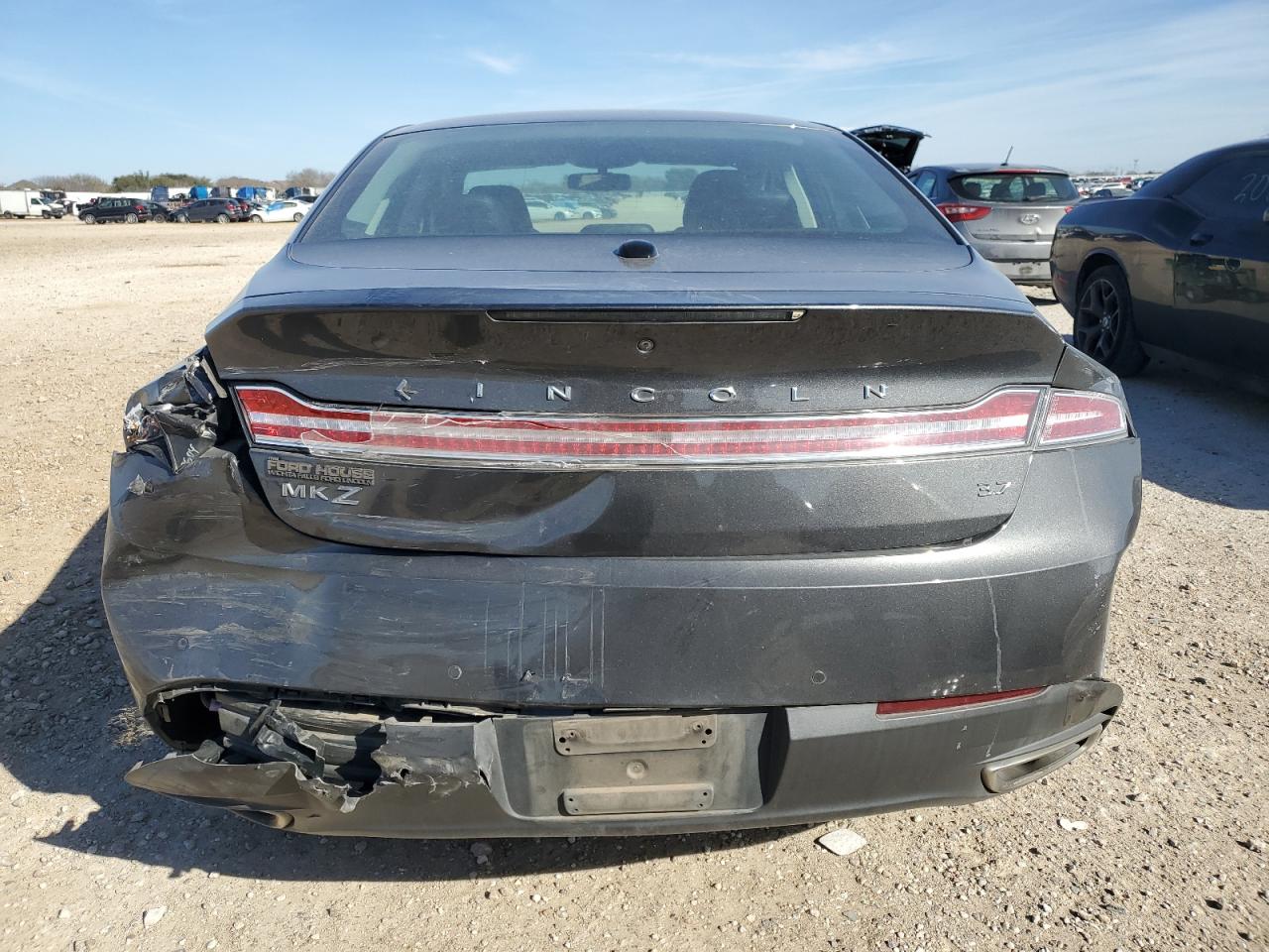 2016 Lincoln MKZ - Image 6