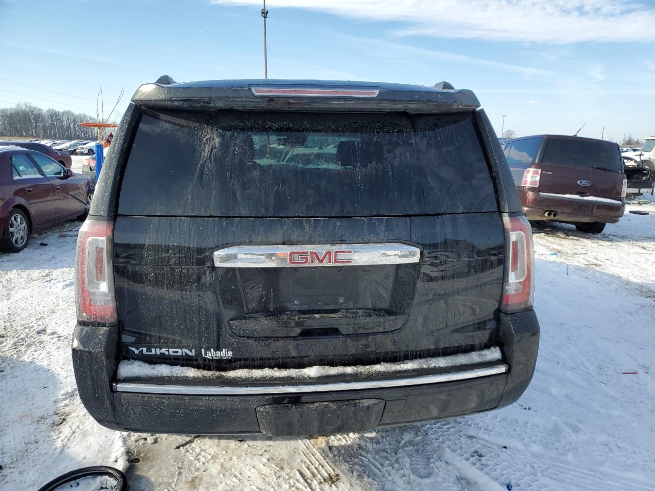 2015 GMC Yukon - Image 6