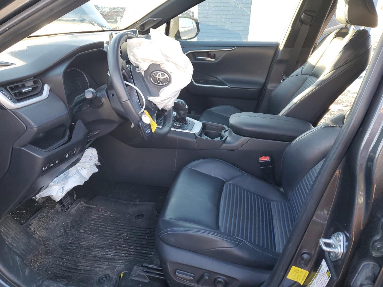 2020 Toyota RAV 4 - Image 7