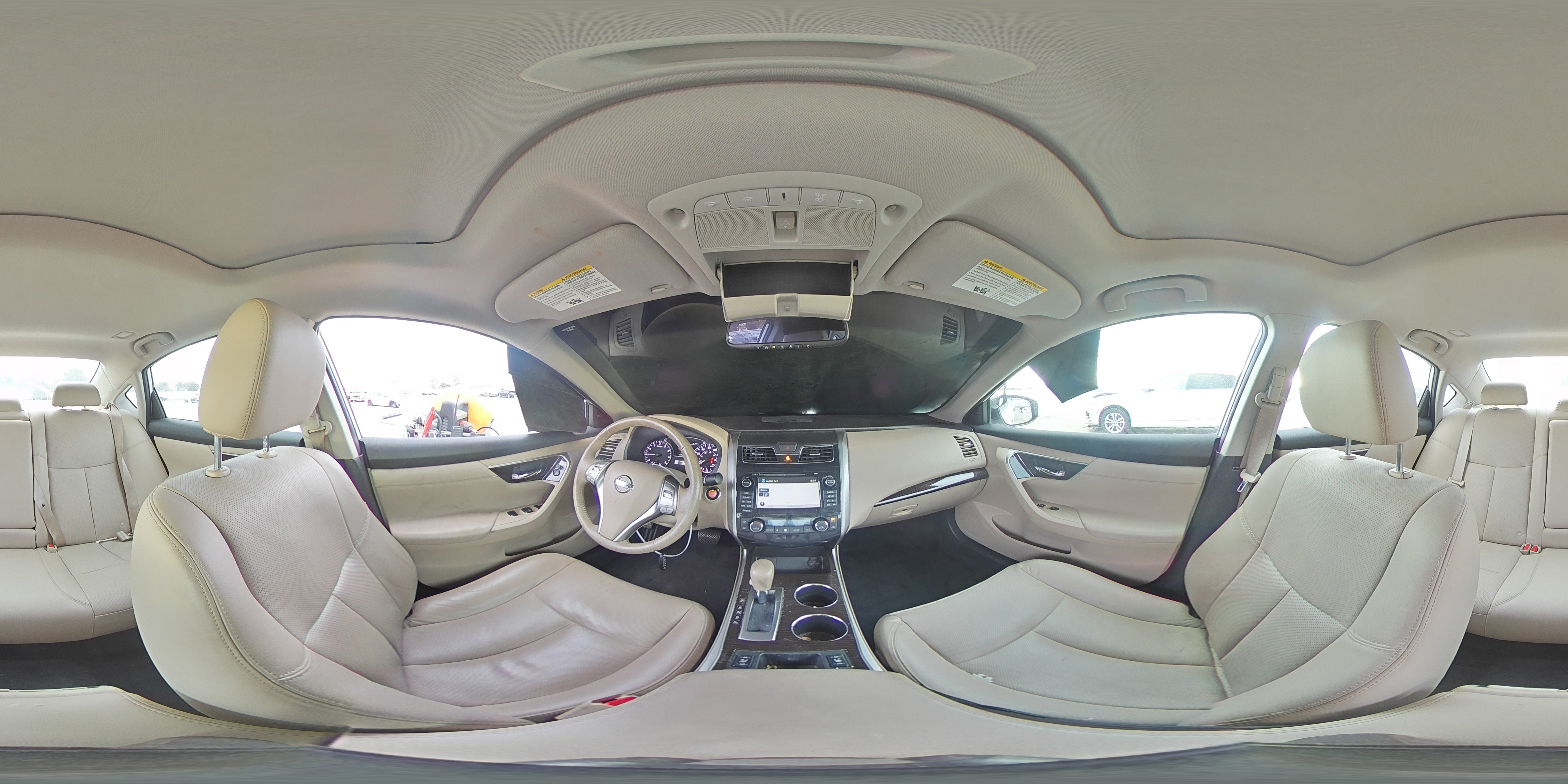 2015 Nissan Altima - Image 13