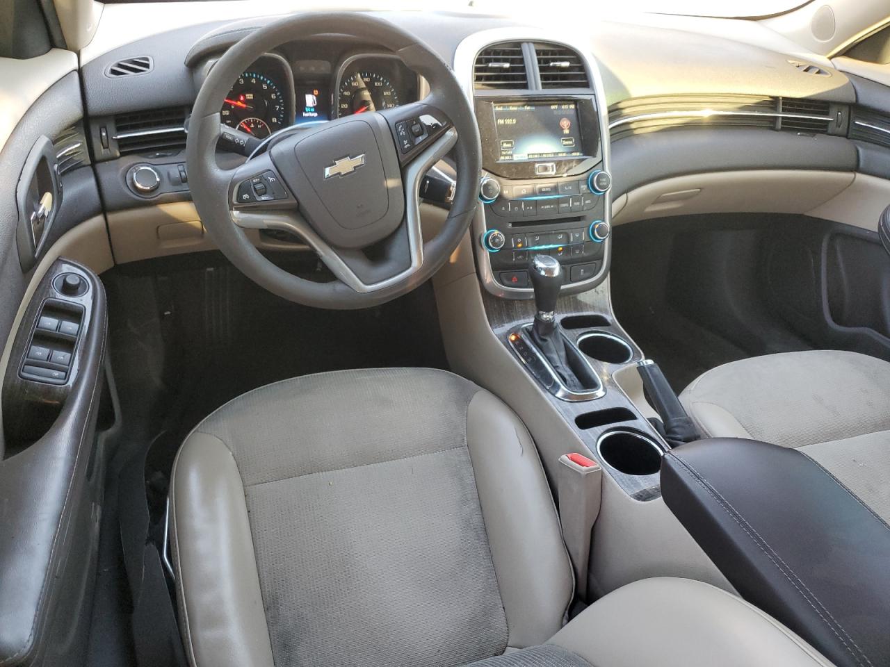 2015 Chevrolet Malibu - Image 8