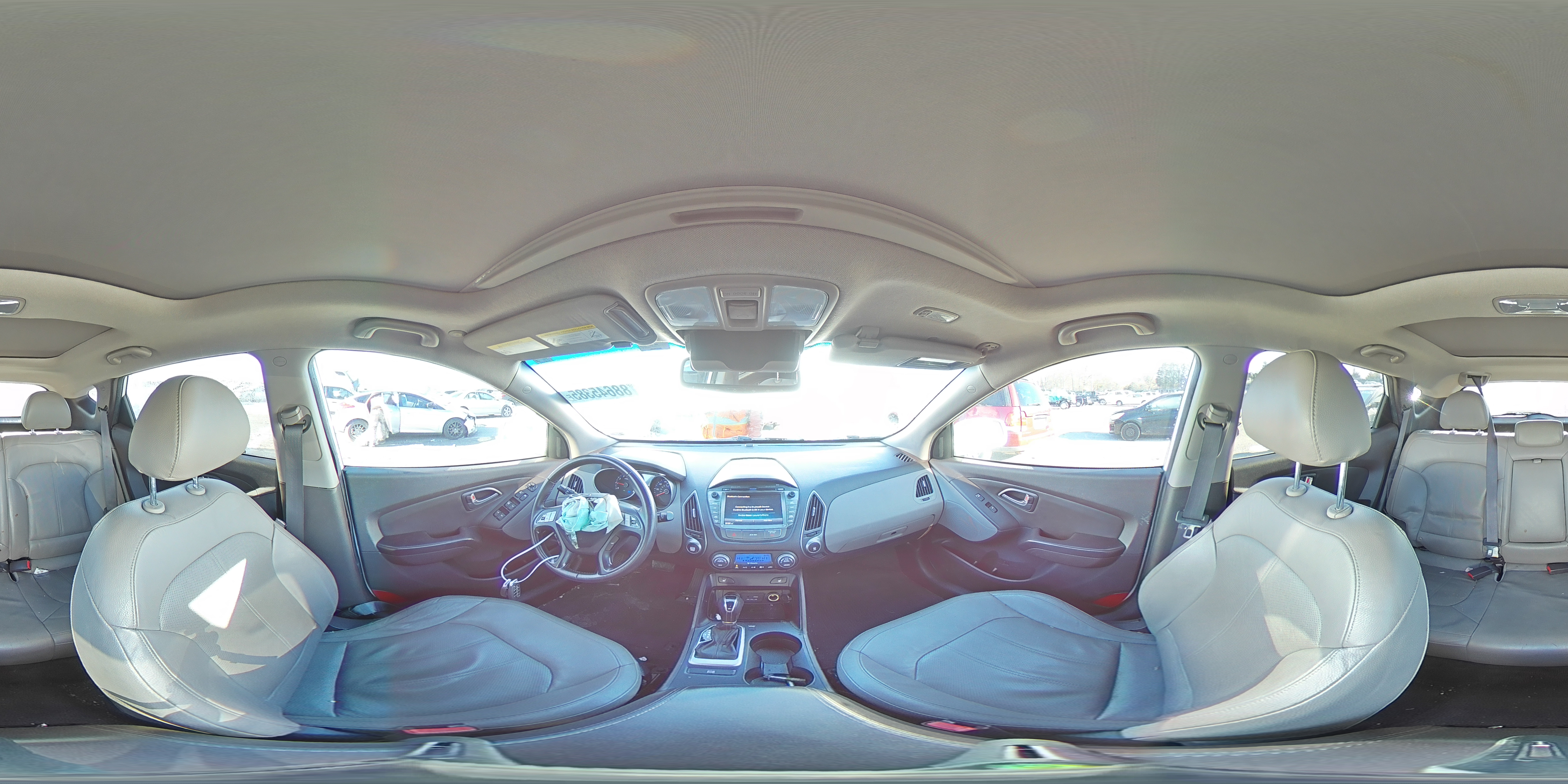 2015 Hyundai Tucson - Image 14