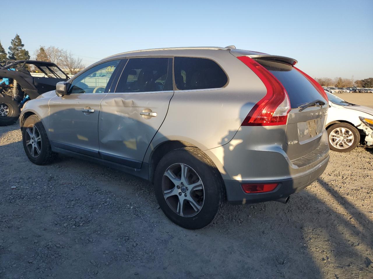 VIN YV4902DZ1D2414360 2013 VOLVO XC60 no.2