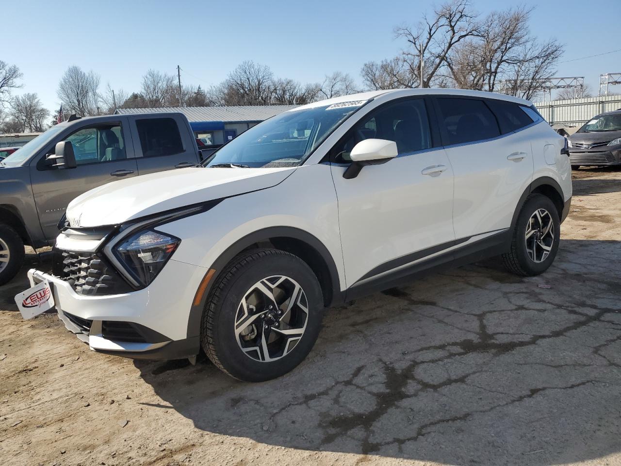 2023 Kia Sportage - Image 1