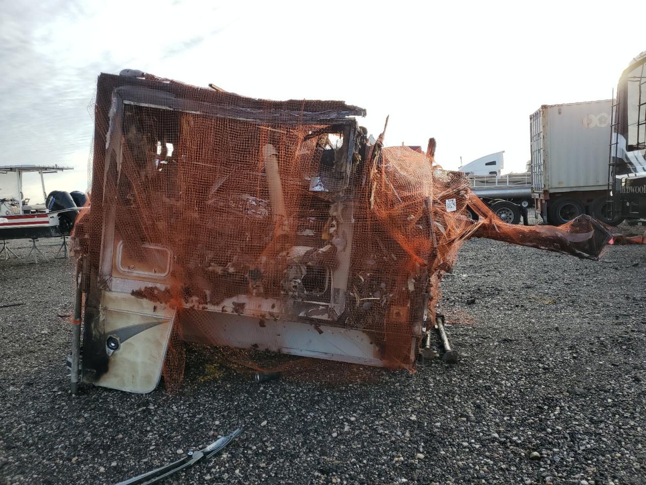 2016 Camper Shell de vânzare în Houston, TX - Burn
