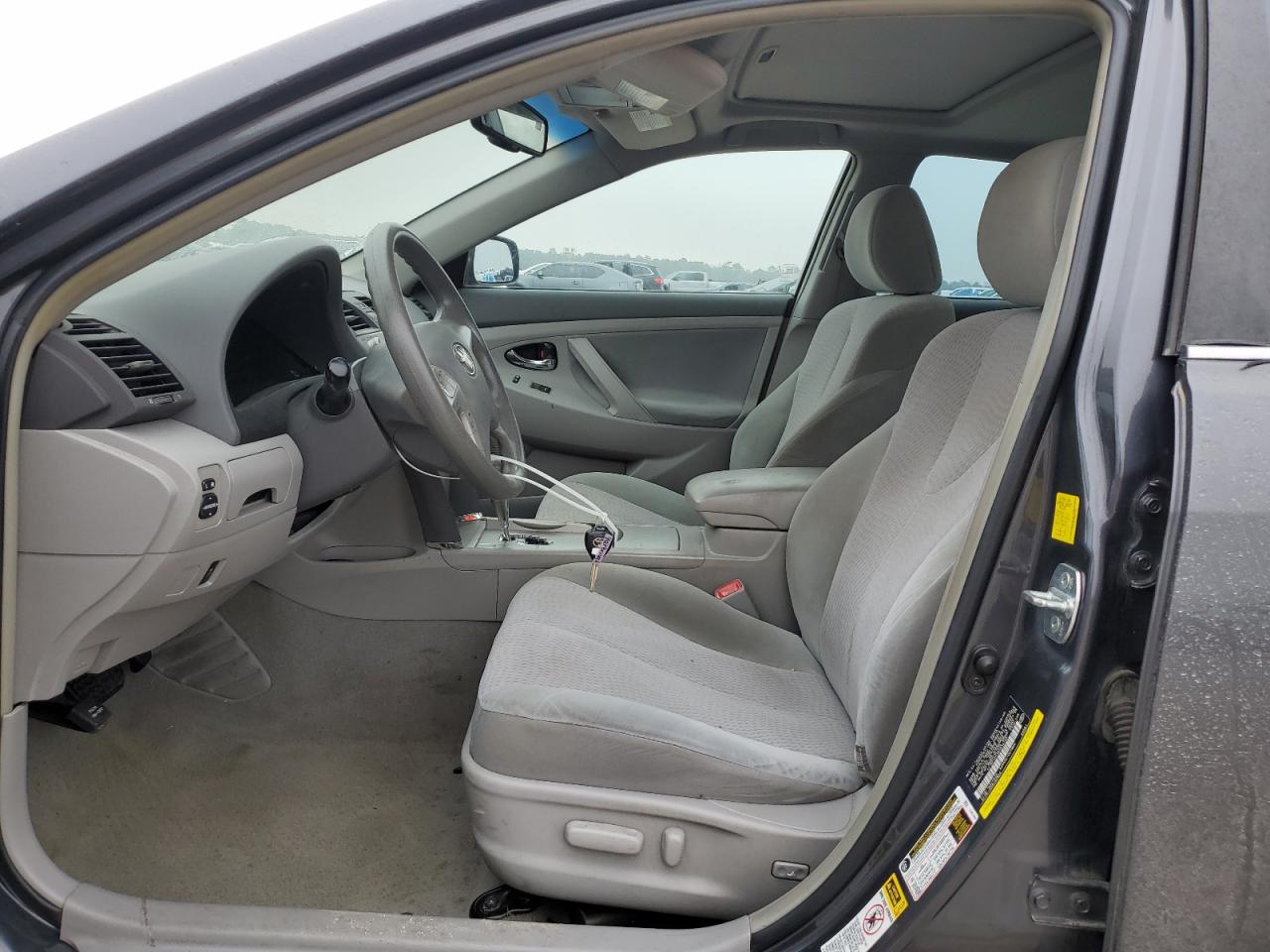 2011 Toyota Camry - Image 7