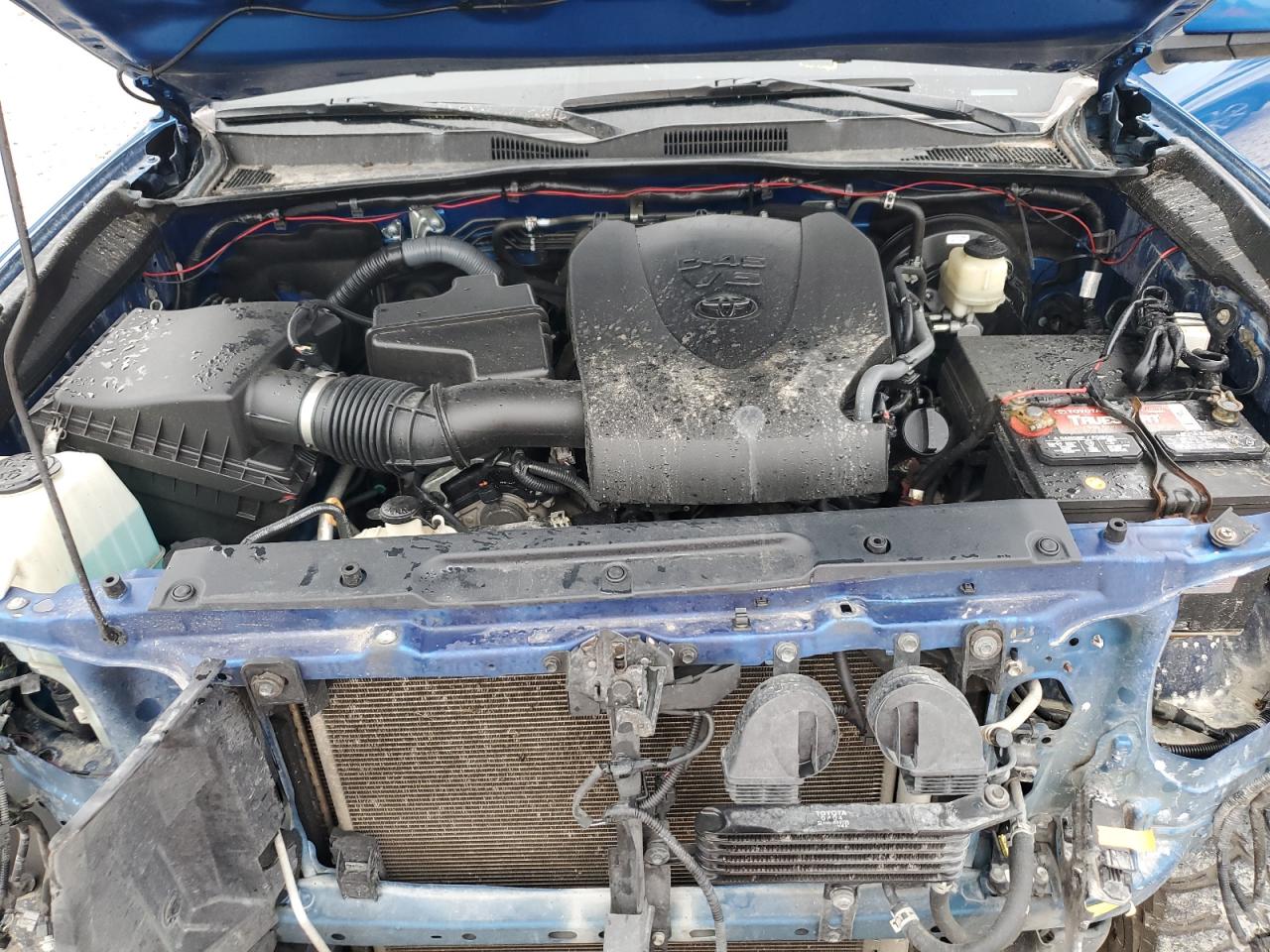 2017 Toyota Tacoma - Image 11
