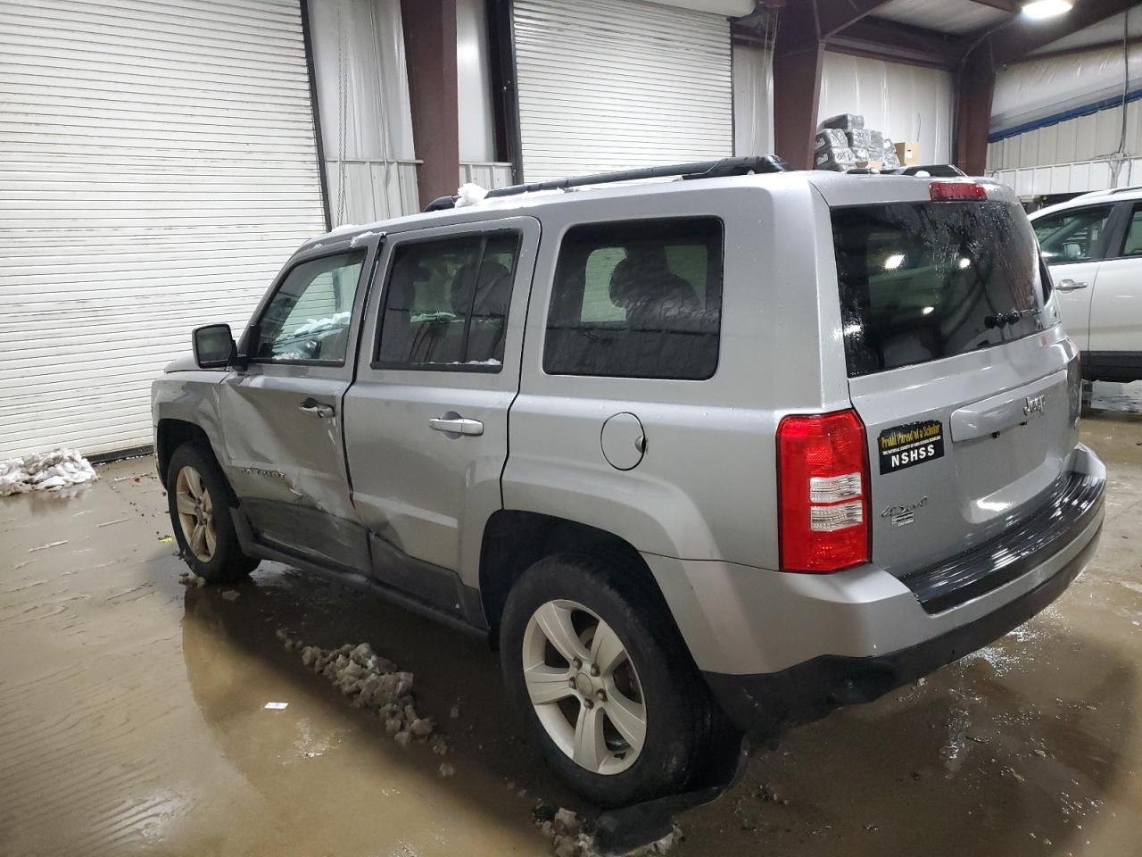 2016 Jeep Liberty (Patriot) - Image 2