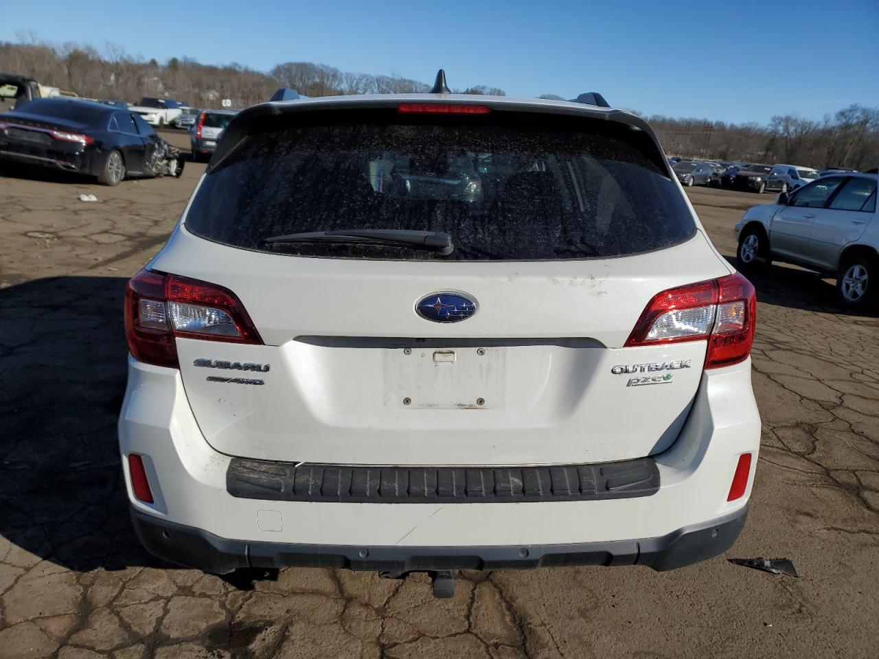 2017 Subaru Outback - Image 6