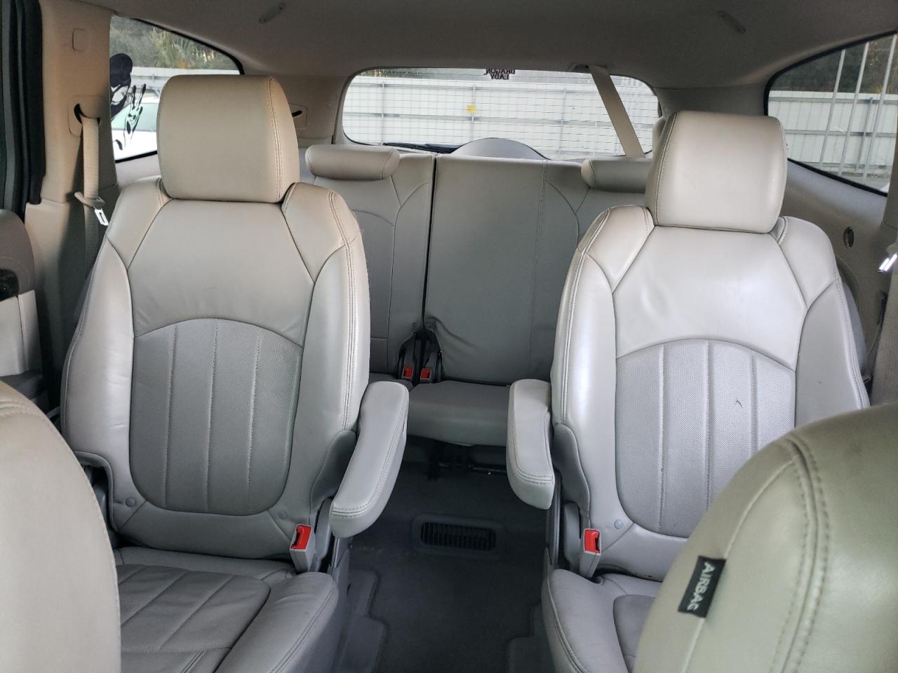 2014 Buick Enclave - Image 10