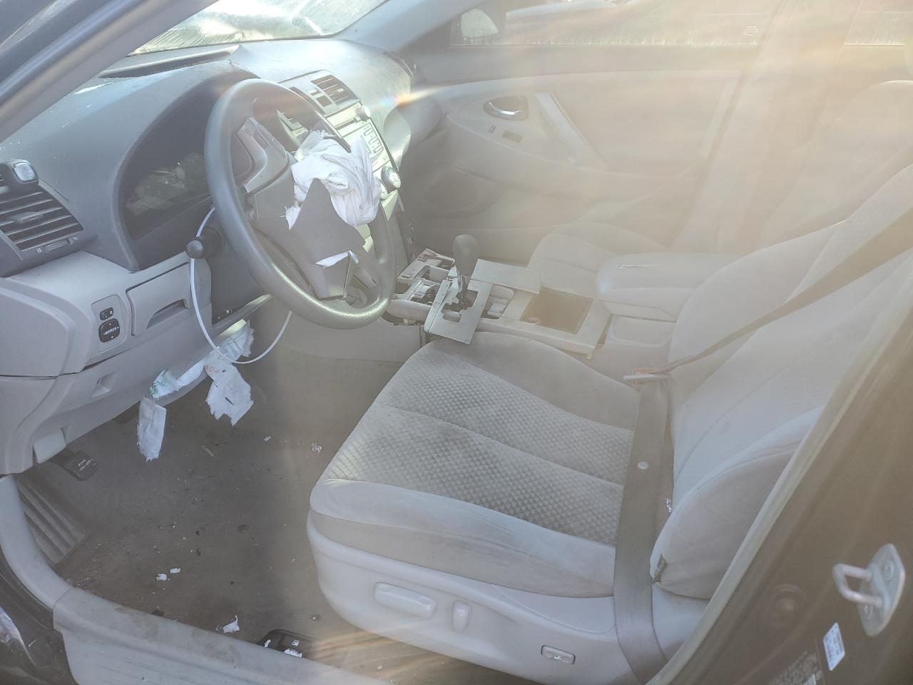 2008 Toyota Camry - Image 7