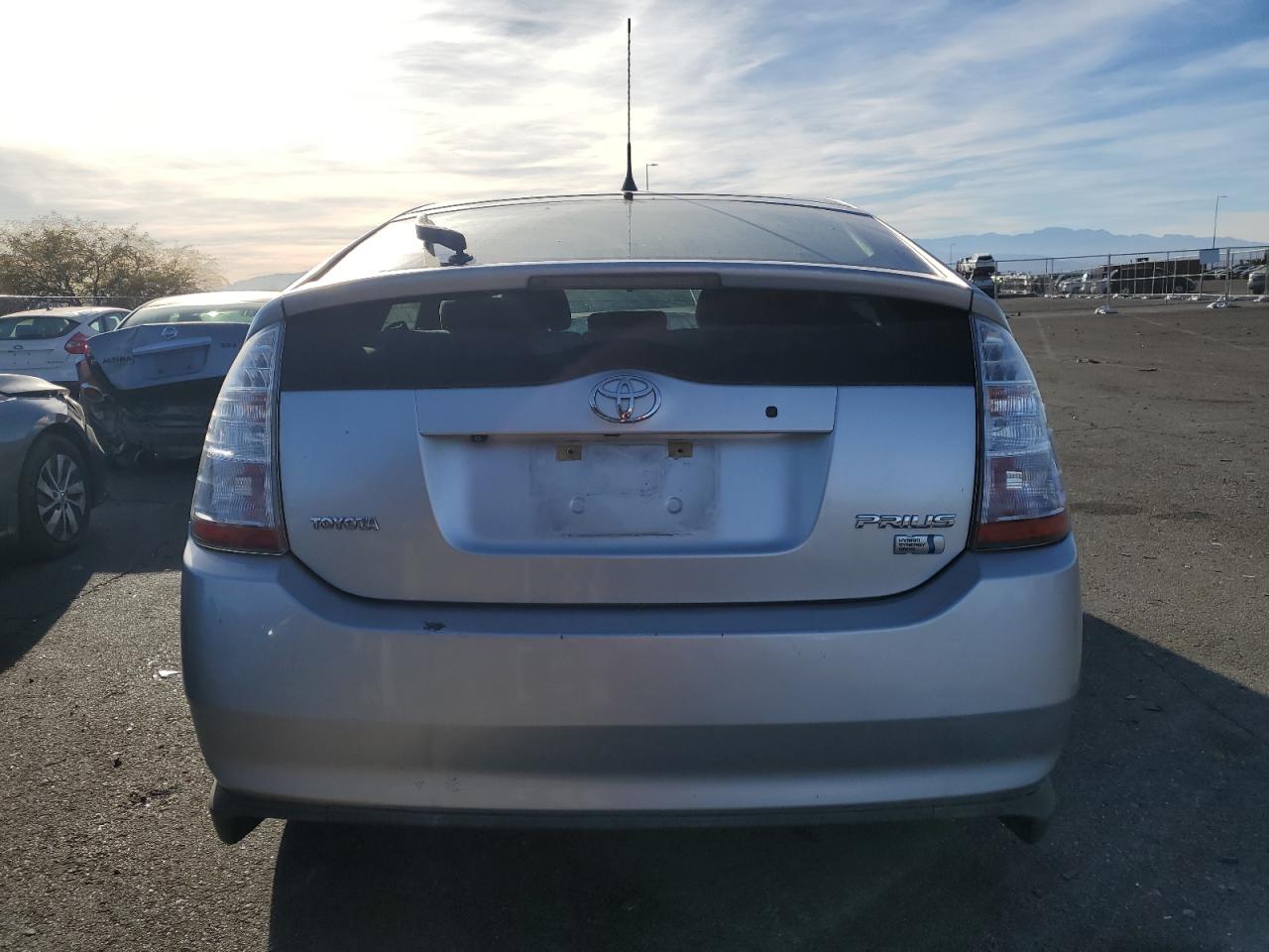2008 Toyota Prius - Image 6