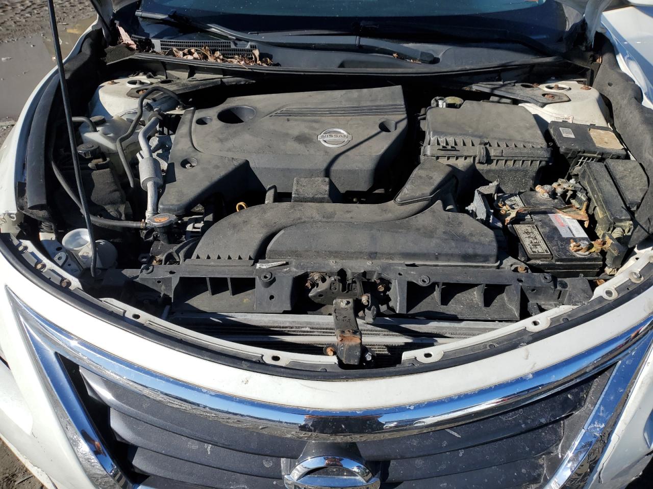 2015 Nissan Altima - Image 11