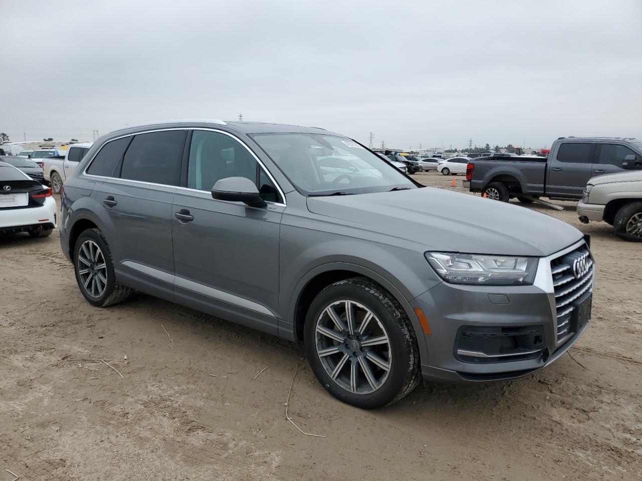 2017 Audi Q7 - Image 4