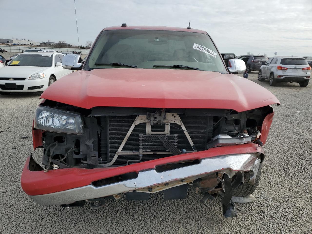 2004 Chevrolet Silverado - Image 5