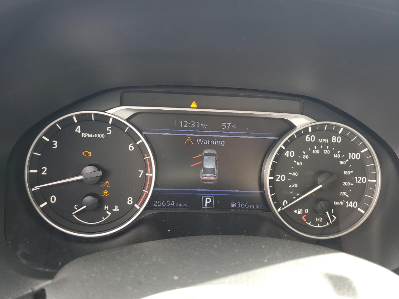 2024 Nissan Altima - Image 9